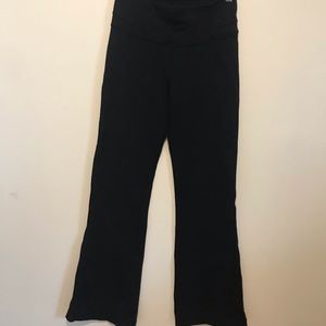 Lululemon Yoga Pants - Sz 8 - High Rise - Flared